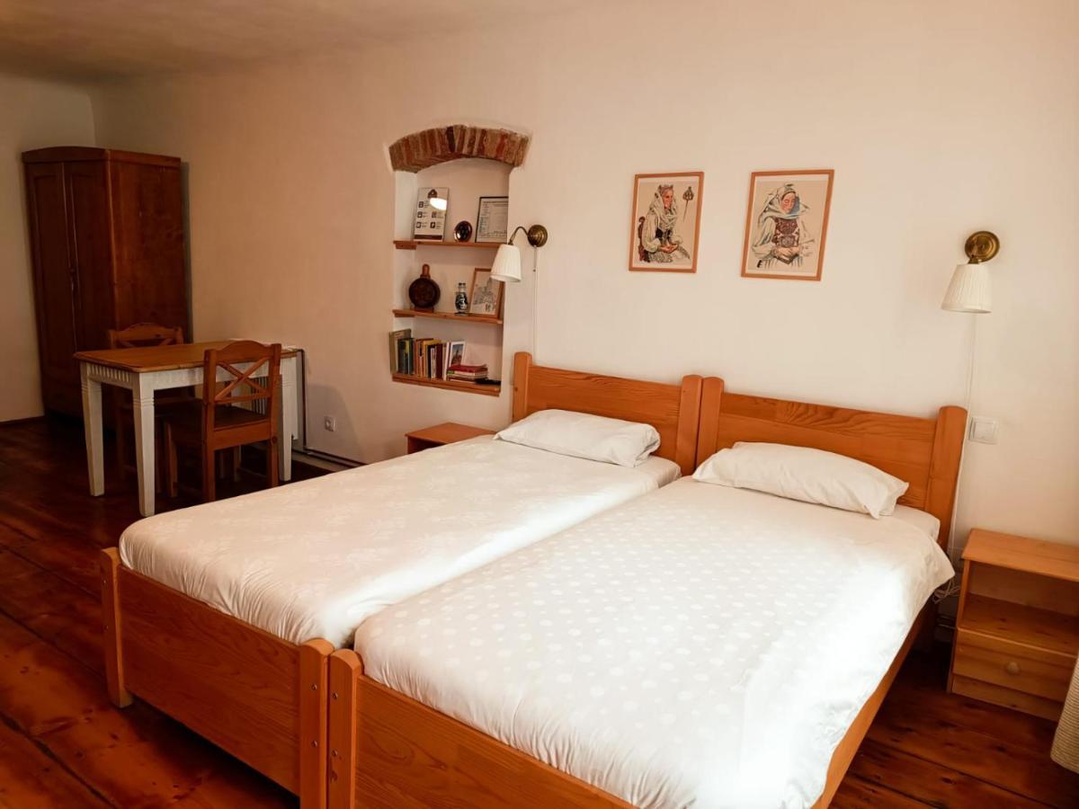 Heltau Apartments Cisnădie 外观 照片